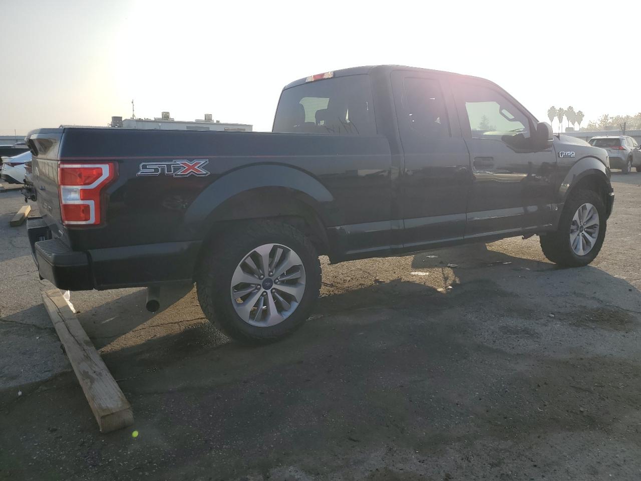 VIN 1FTEX1CPXJKD57532 2018 FORD F-150 no.3