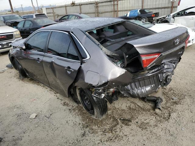  TOYOTA CAMRY 2015 Серый