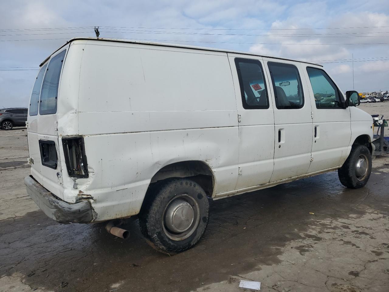 1997 Ford Econoline - Image 3