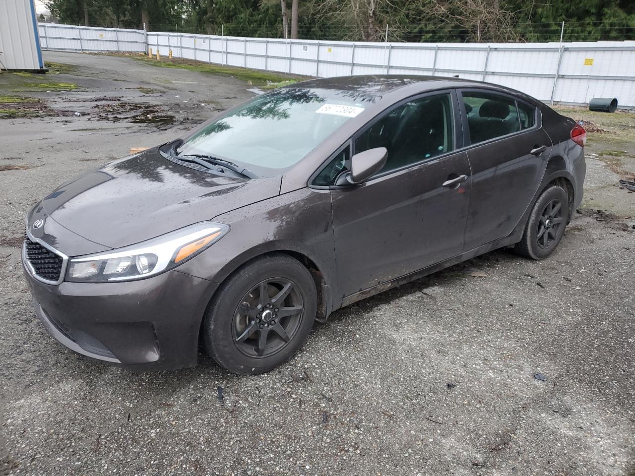 VIN 3KPFK4A71JE168519 2018 KIA FORTE no.1