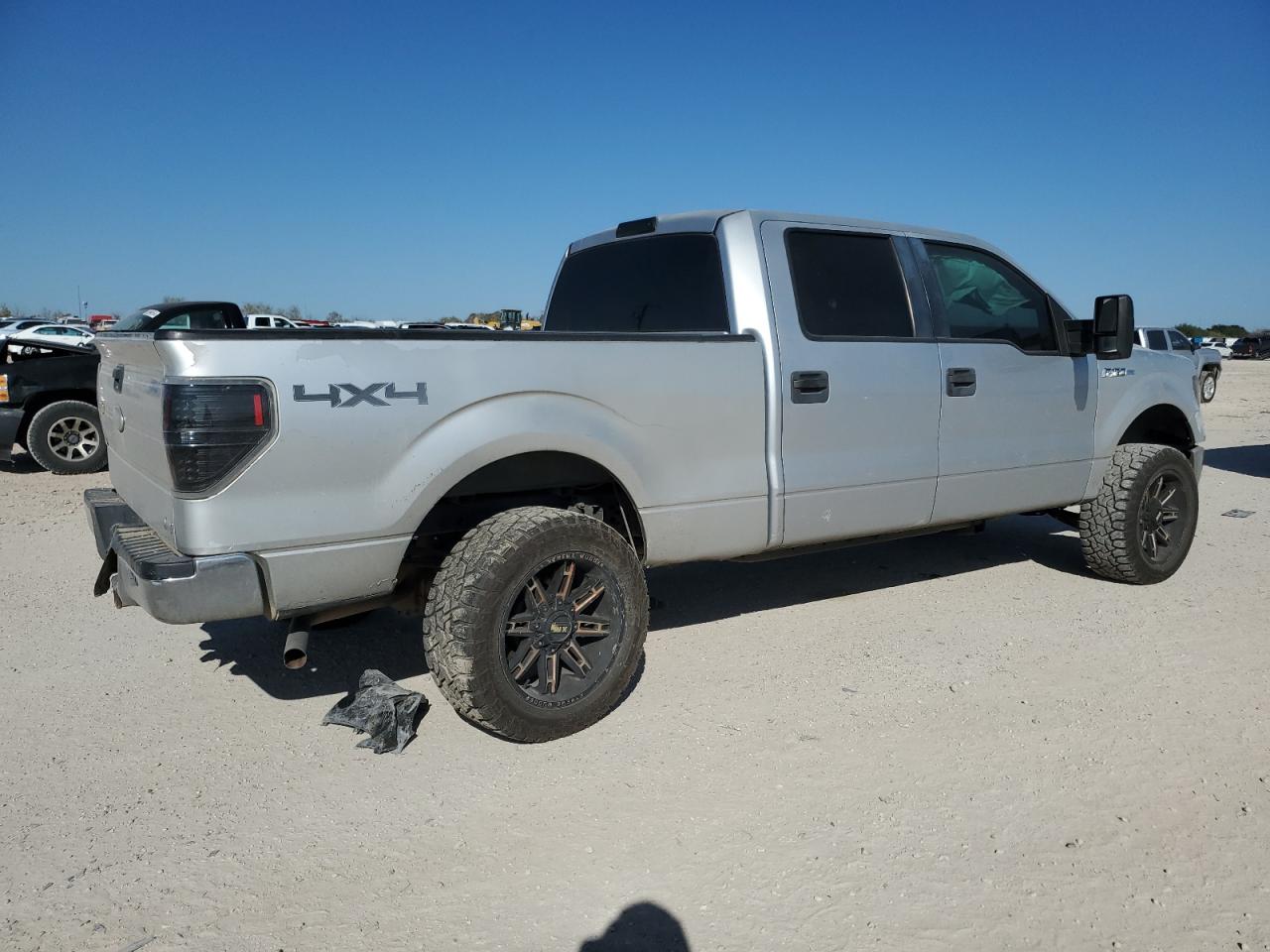 2010 Ford F-150 - Image 3
