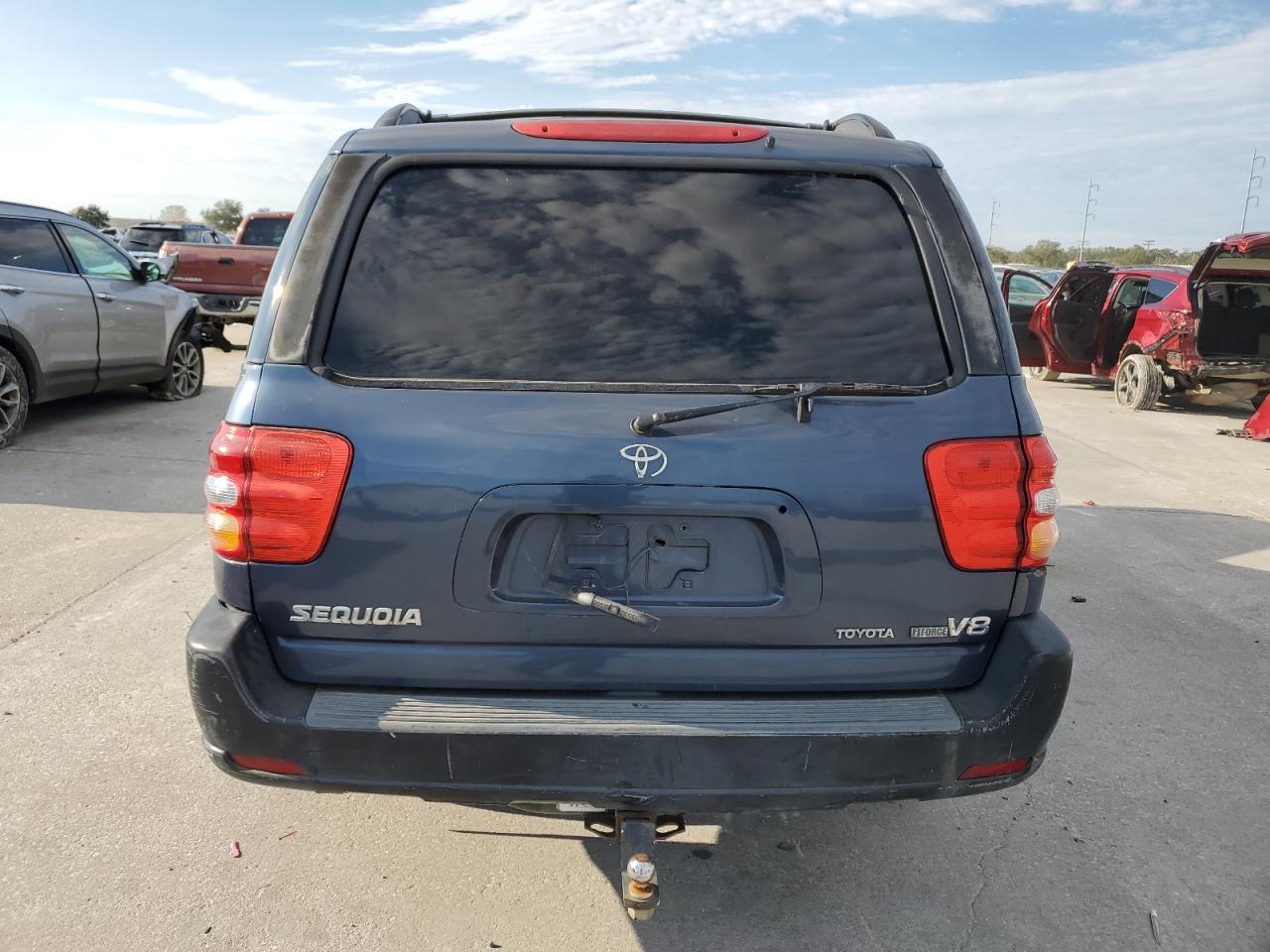 2002 Toyota Sequoia Sr5 VIN: 5TDZT34A12S113233 Lot: 83611374