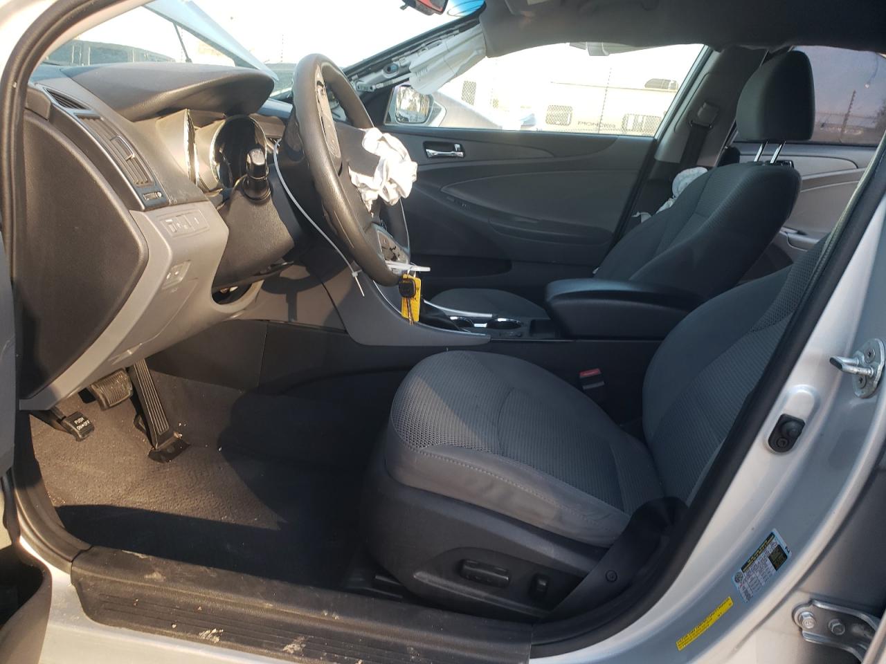 2013 Hyundai Sonata - Image 7