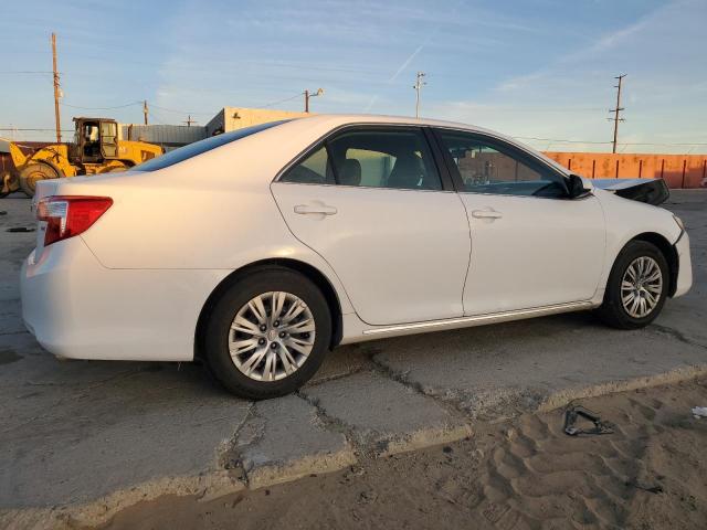  TOYOTA CAMRY 2012 White