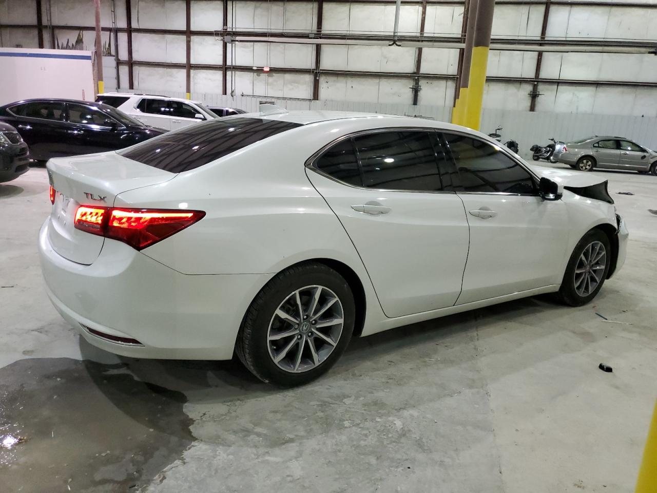 2020 Acura TLX - Image 3