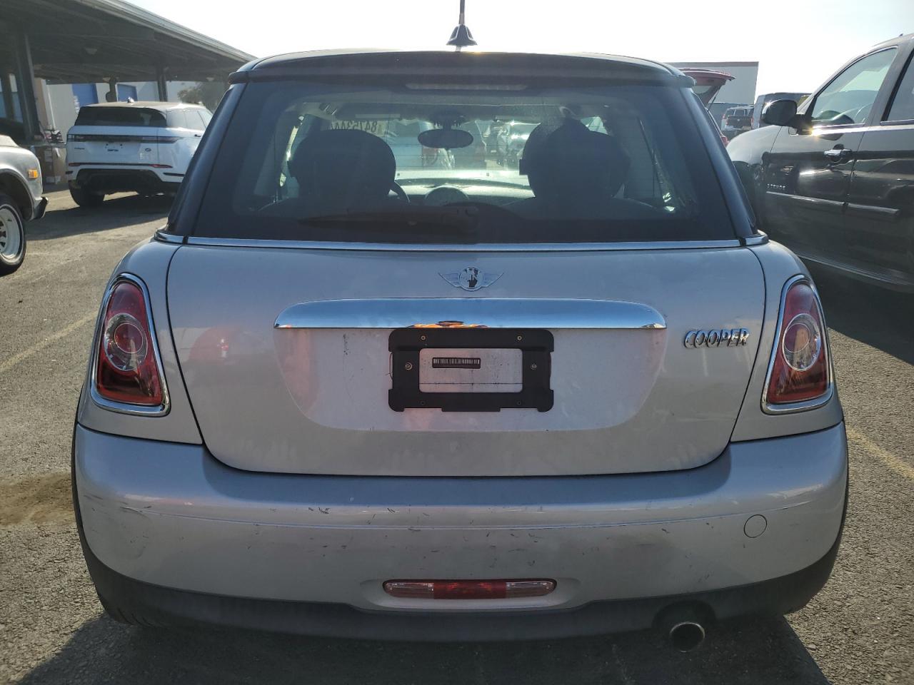 2012 Mini Cooper VIN: WMWSU3C57CT255279 Lot: 84753444