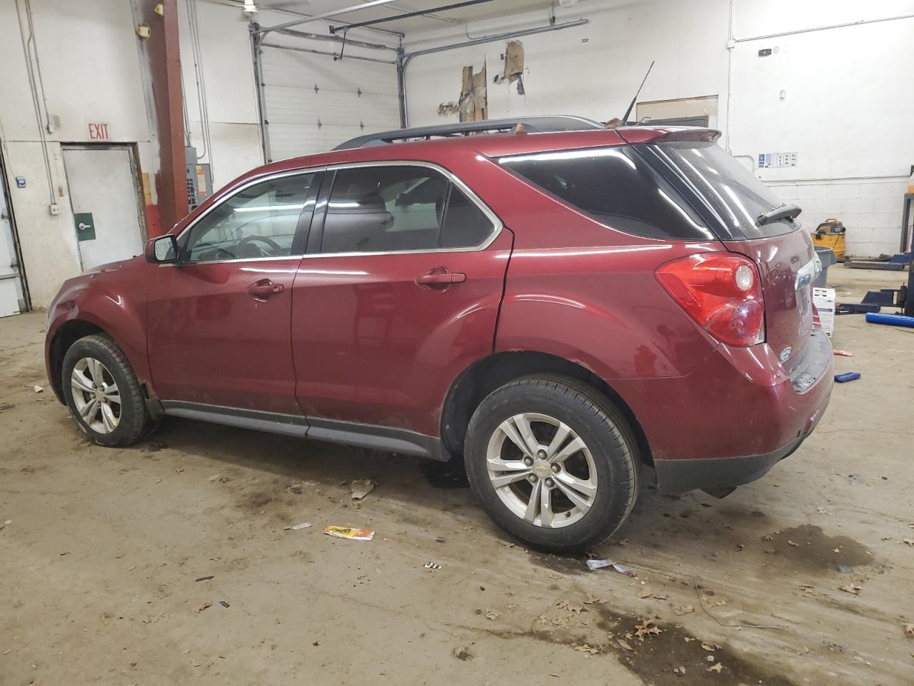 2010 Chevrolet Equinox - Image 2