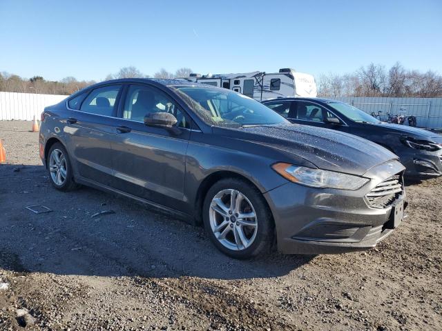  FORD FUSION 2018 Czarny