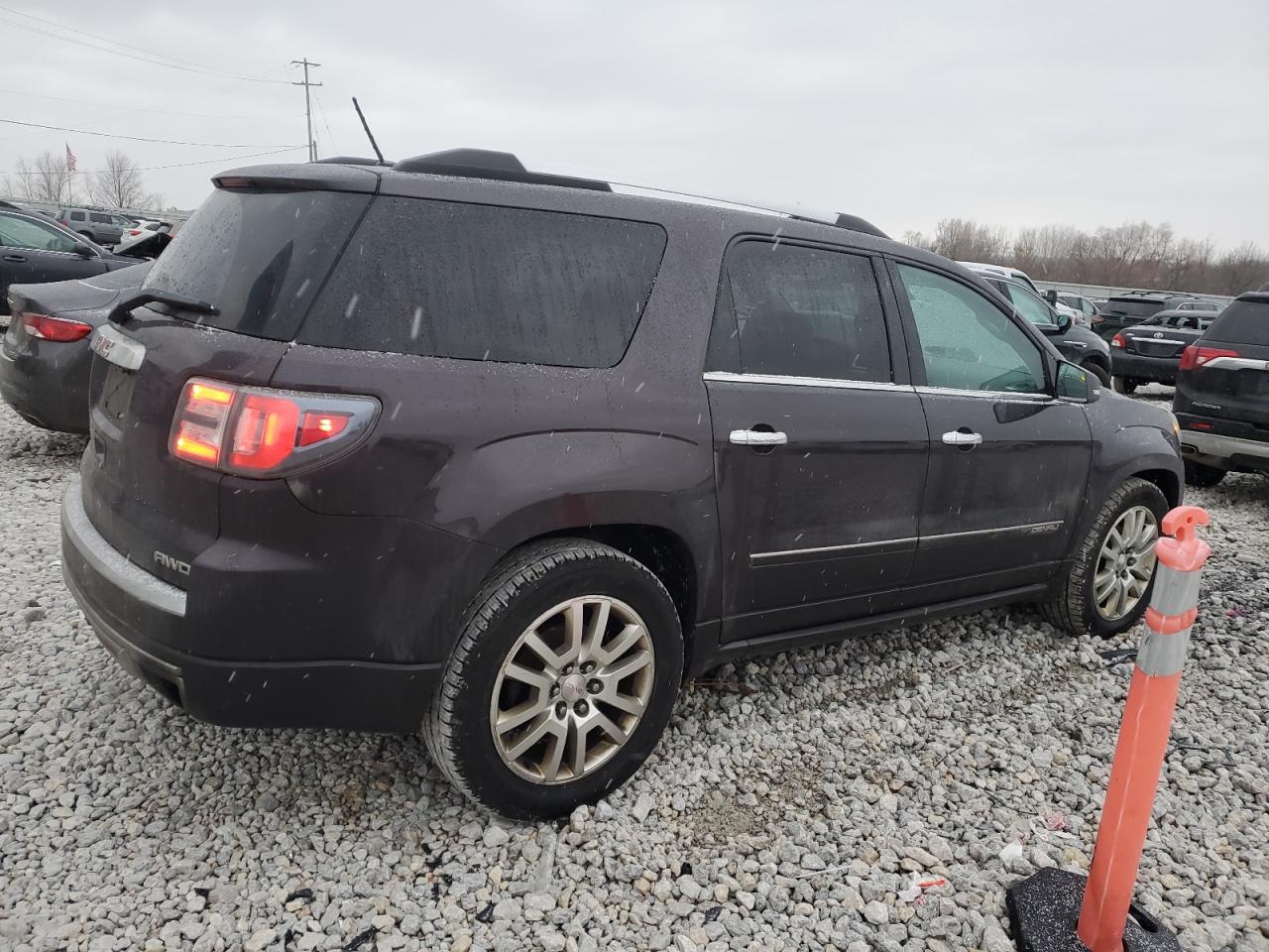 2015 GMC Acadia - Image 3