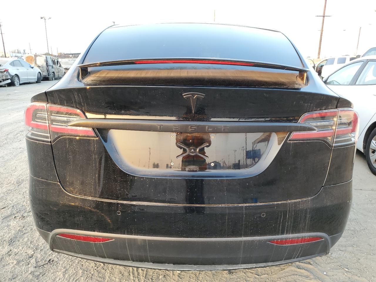 2020 Tesla Model X VIN: 5YJXCBE4XLF243513 Lot: 79970924