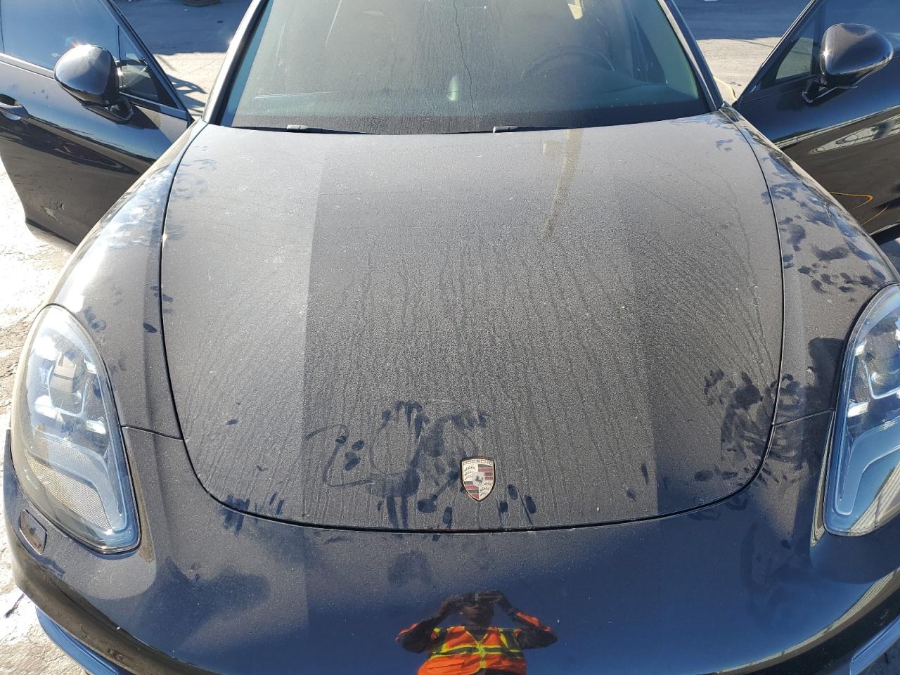 2018 Porsche Panamera - Image 13