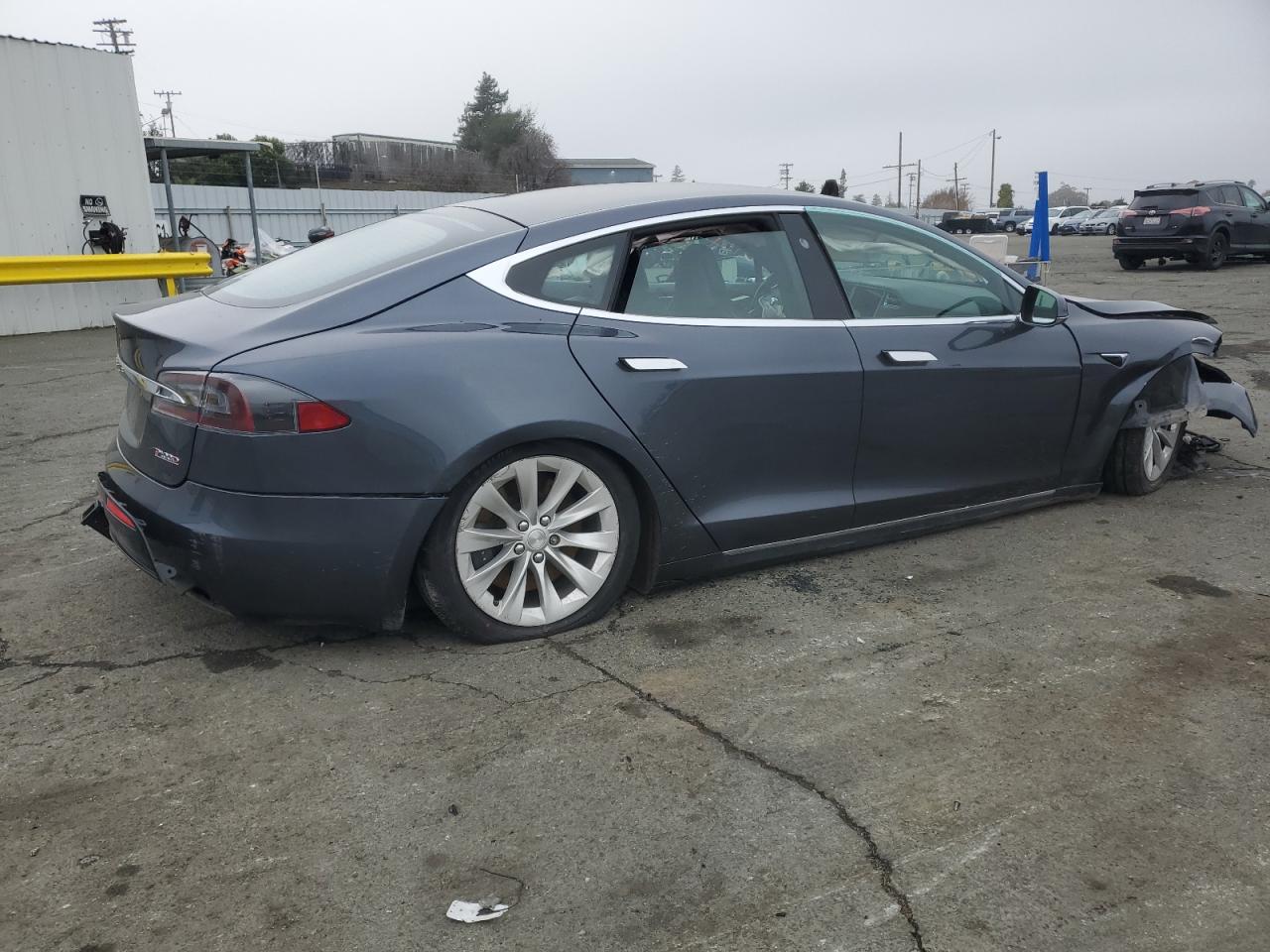 VIN 5YJSA1E2XHF231703 2017 TESLA MODEL S no.3