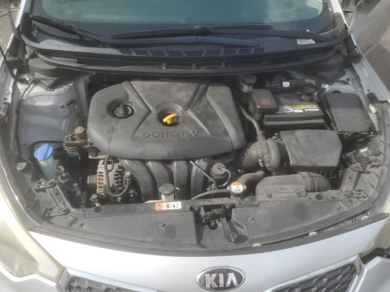 2015 Kia Forte - Image 12
