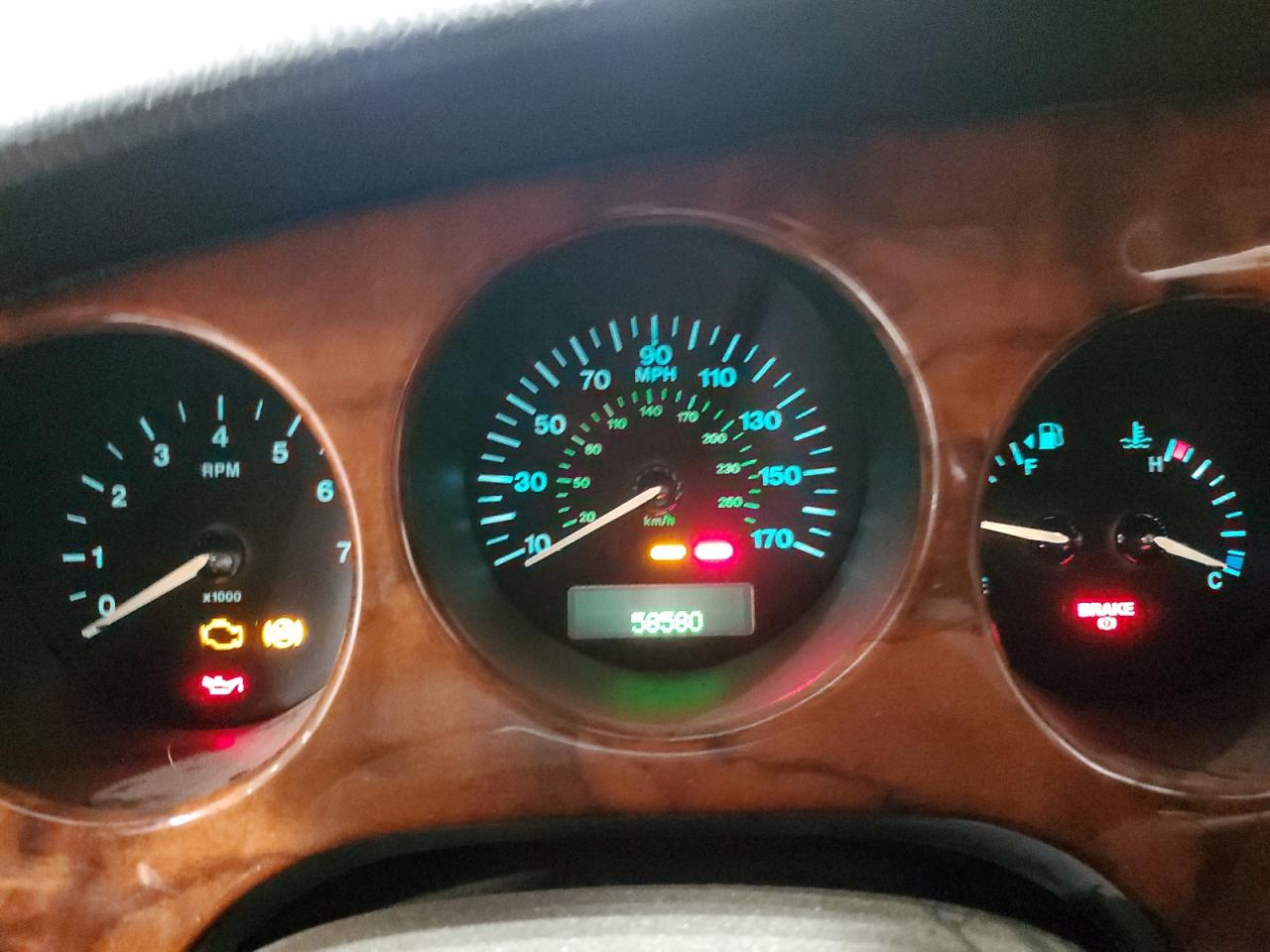 2003 Jaguar XK - Image 9