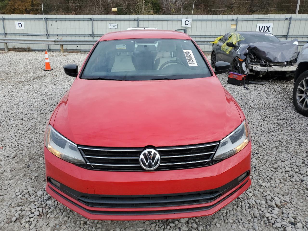 2016 Volkswagen Jetta - Image 5