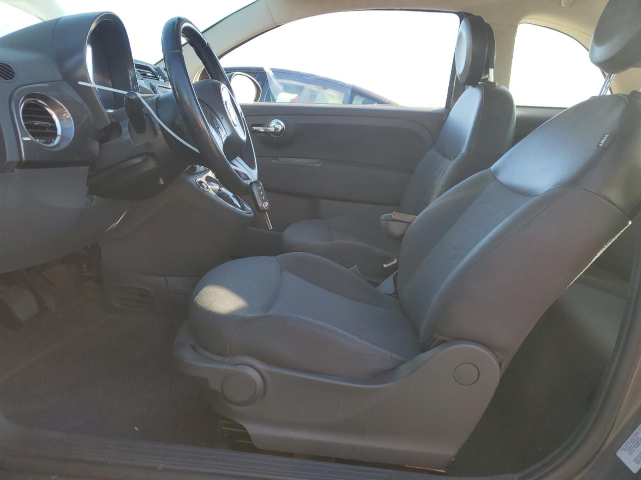 2015 Fiat 500 - Image 7