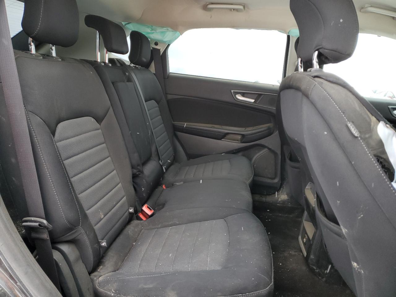 2019 Ford Edge - Image 11