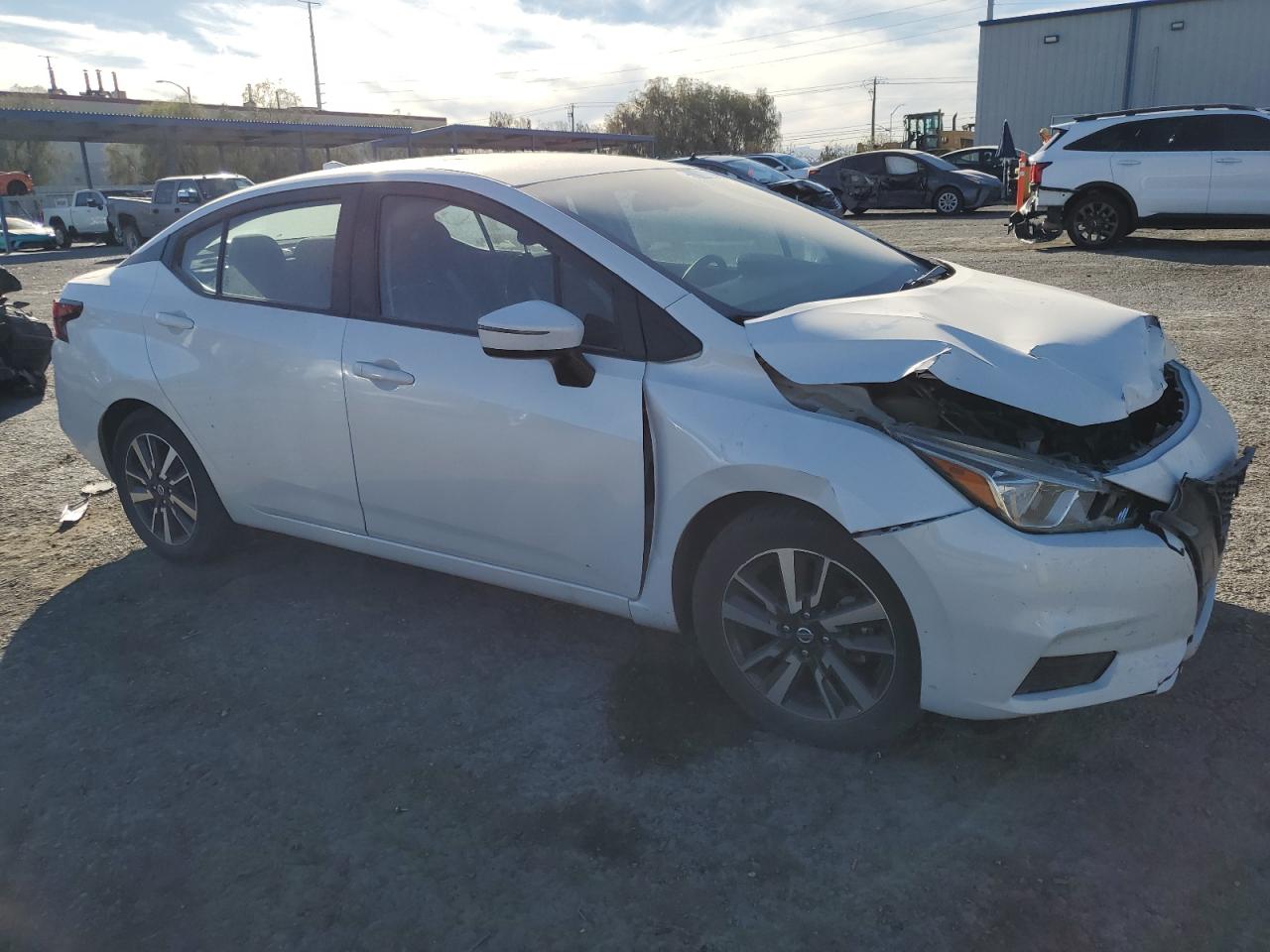 VIN 3N1CN8EV1ML869879 2021 NISSAN VERSA no.4