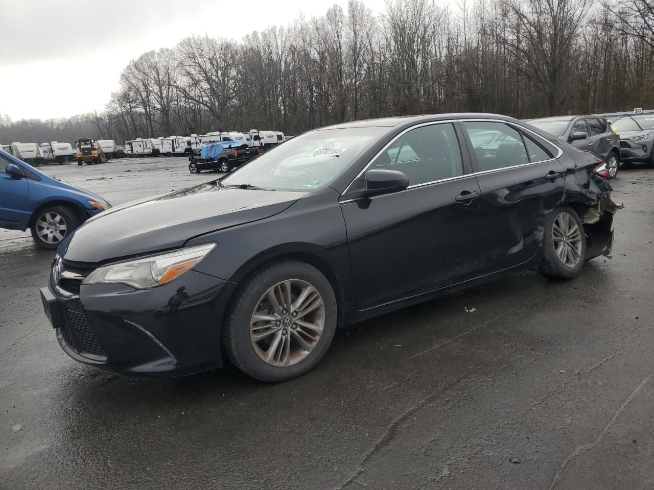 2016 TOYOTA CAMRY