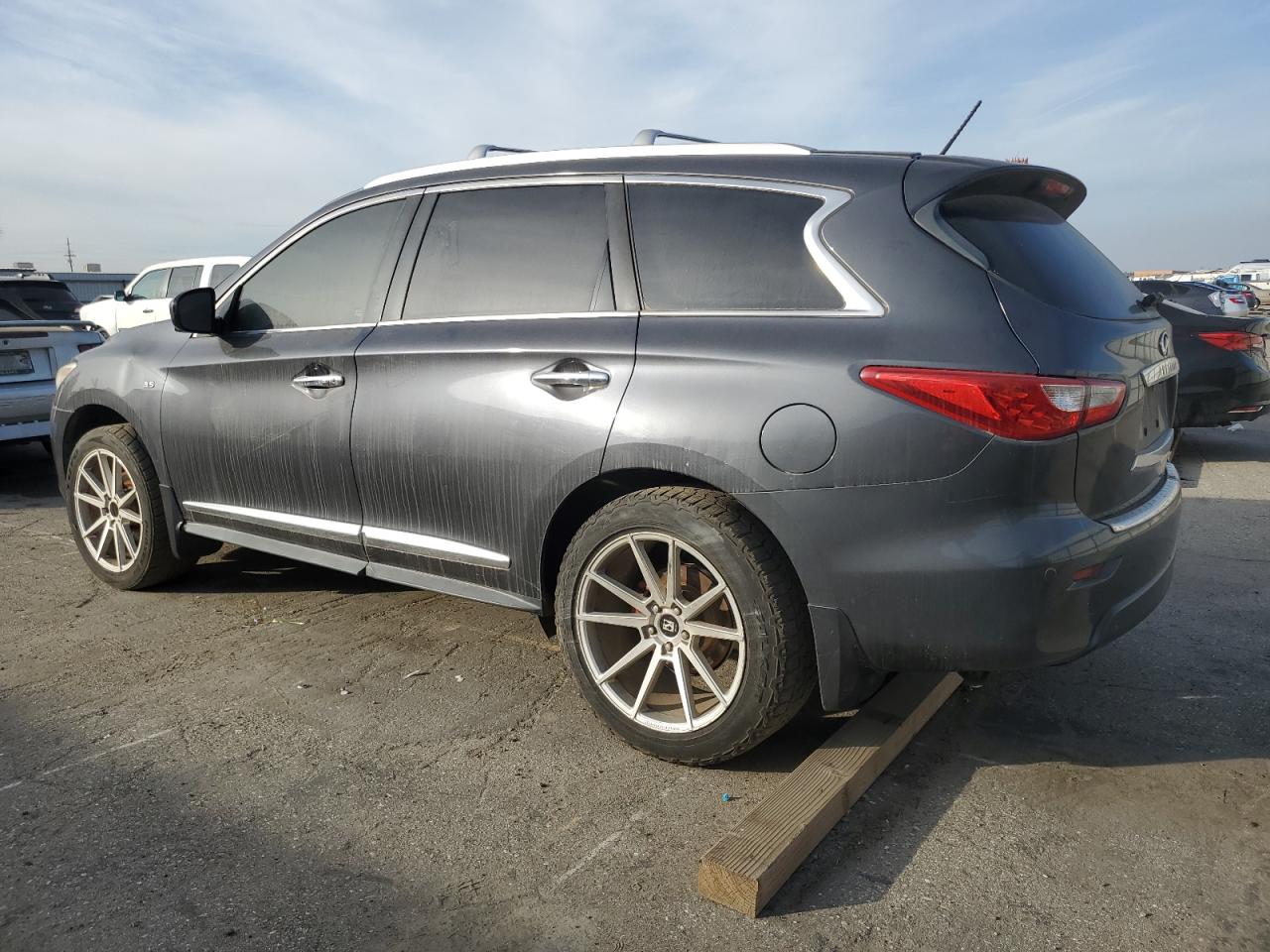 VIN 5N1AL0MM4EC513021 2014 INFINITI QX60 no.2