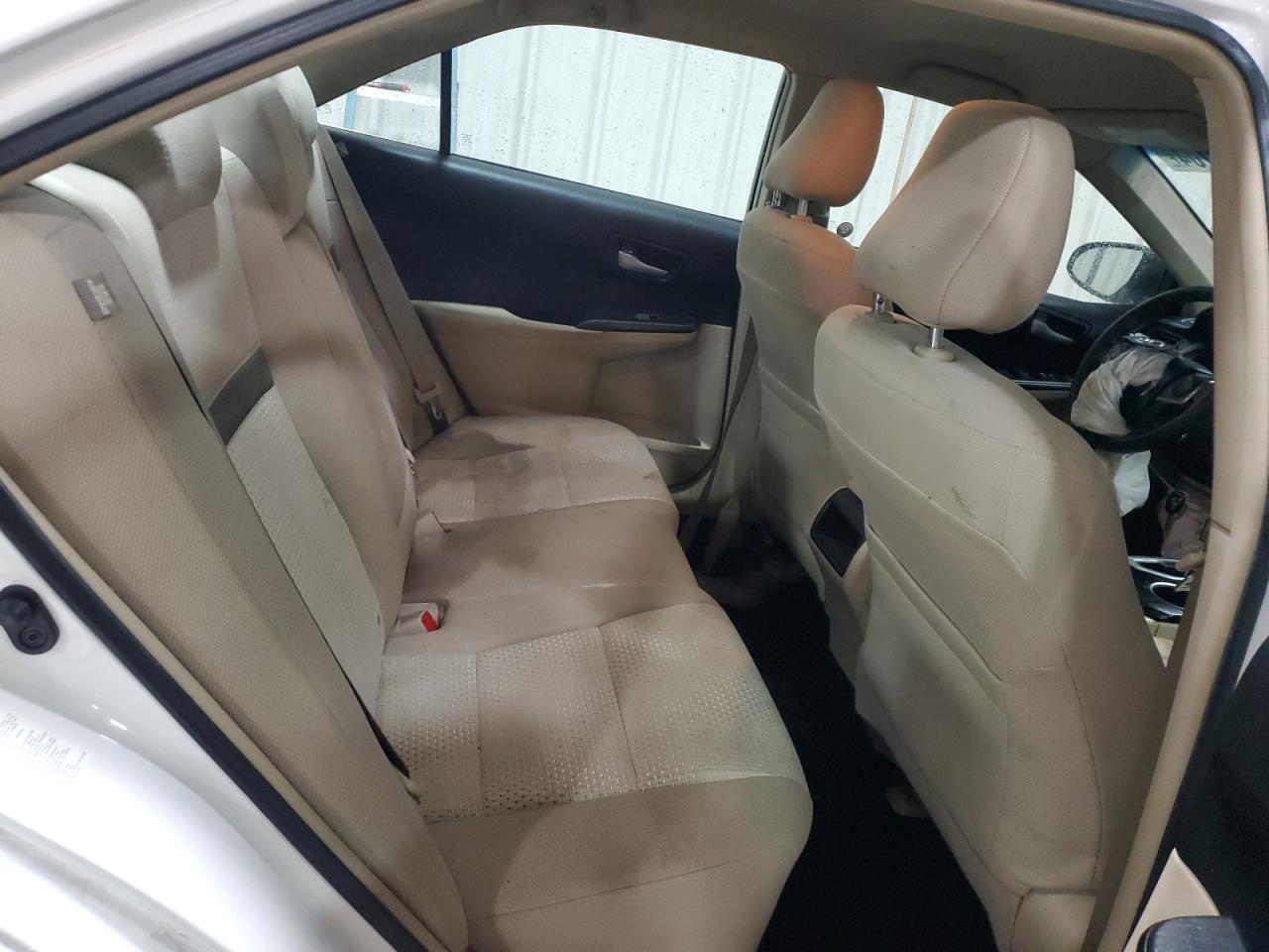 2014 Toyota Camry - Image 10