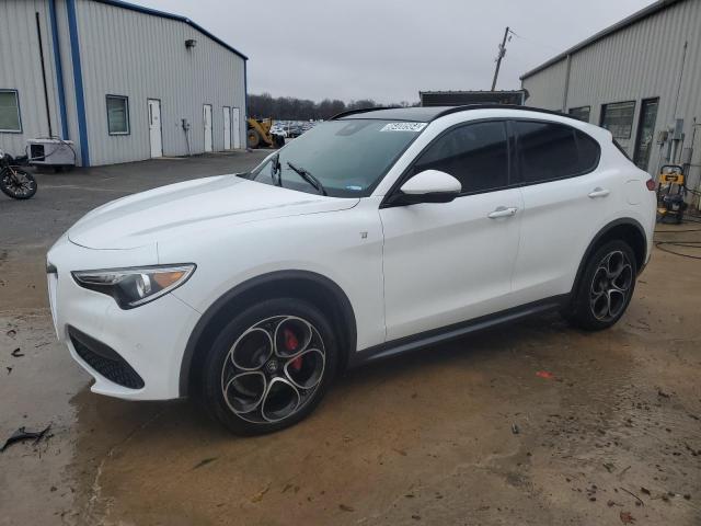 2023 Alfa Romeo Stelvio Ti