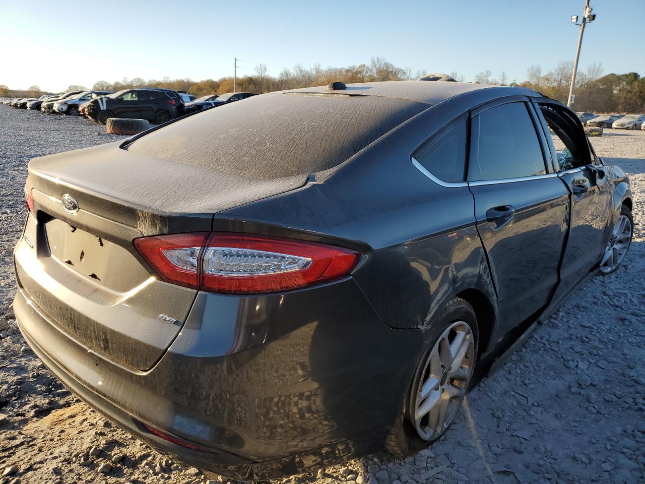 VIN 3FA6P0H70GR218785 2016 FORD FUSION no.3