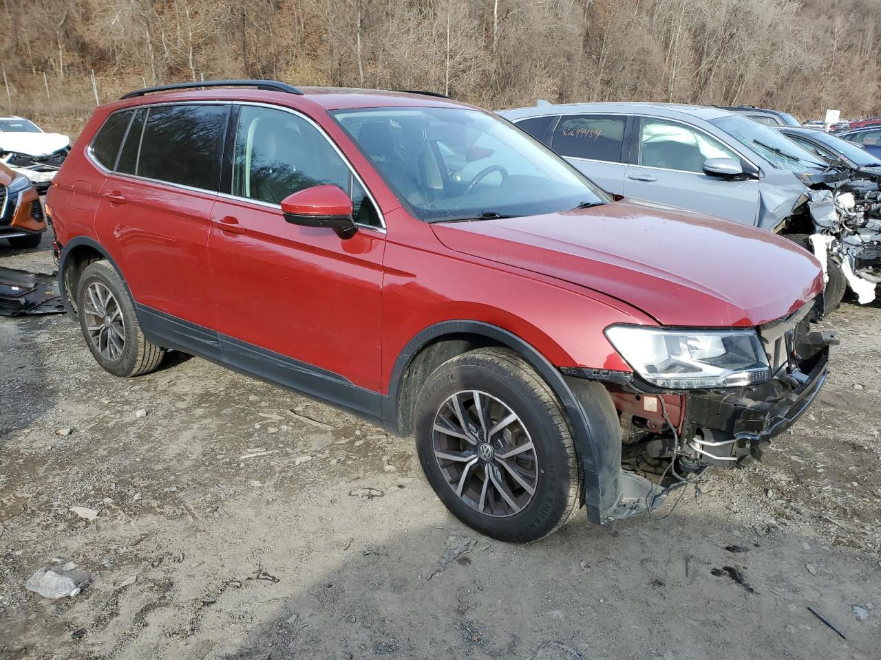 2019 Volkswagen Tiguan - Image 3