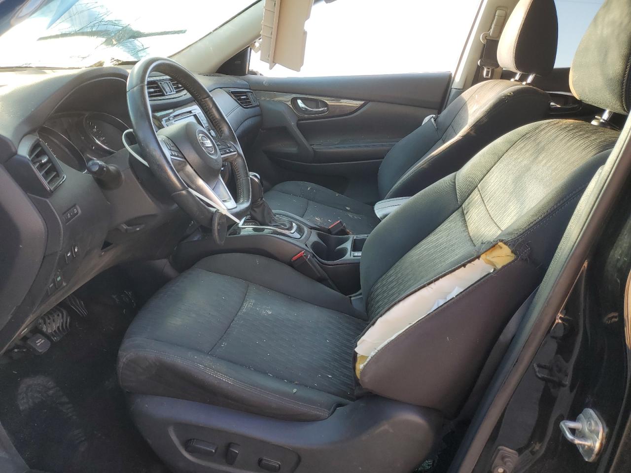 2018 Nissan Rogue - Image 7