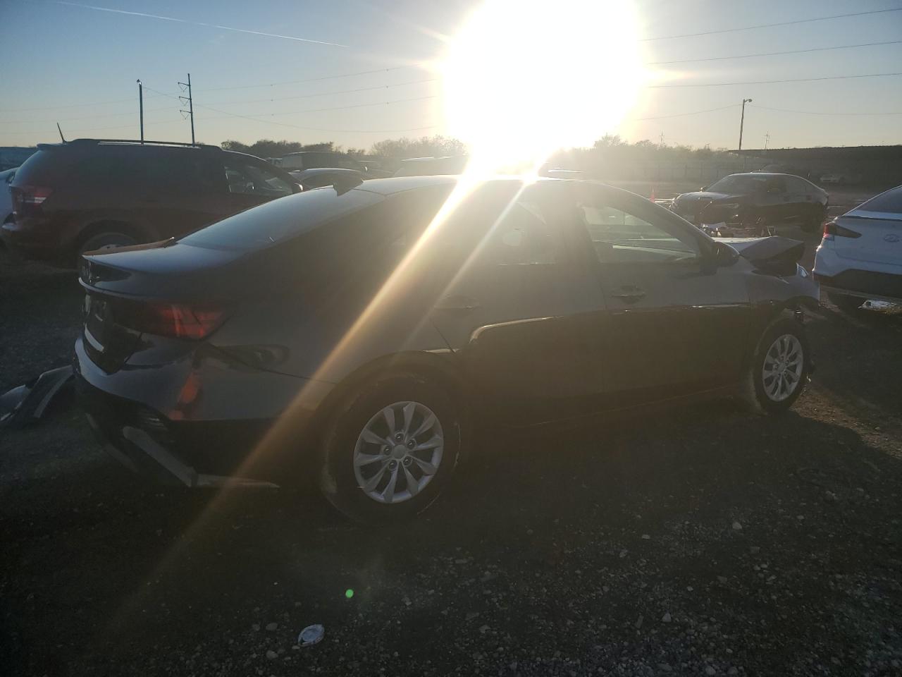 2024 Kia Forte - Image 3