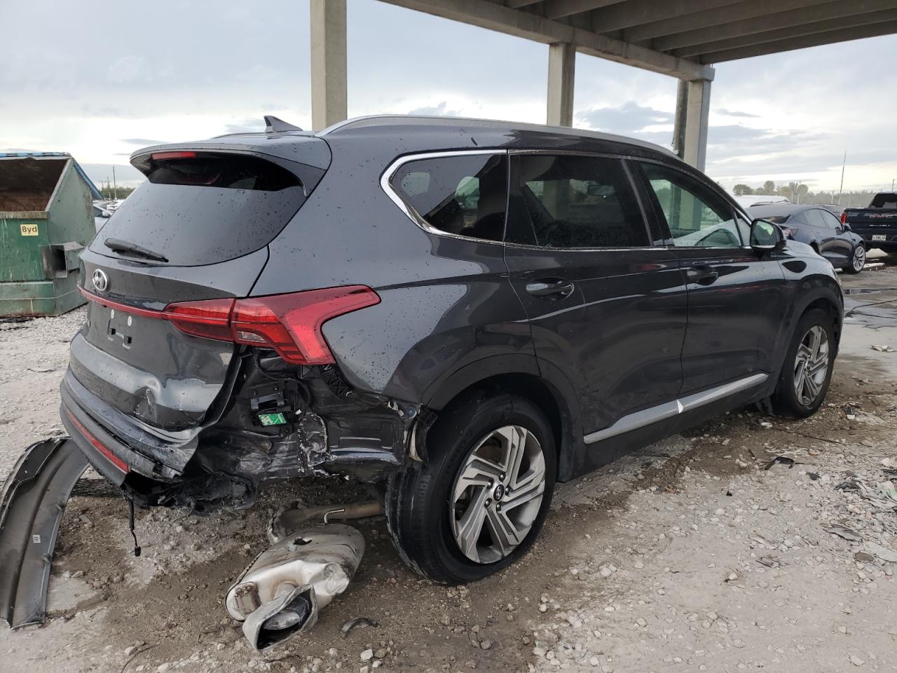 2021 Hyundai Santa Fe - Image 3