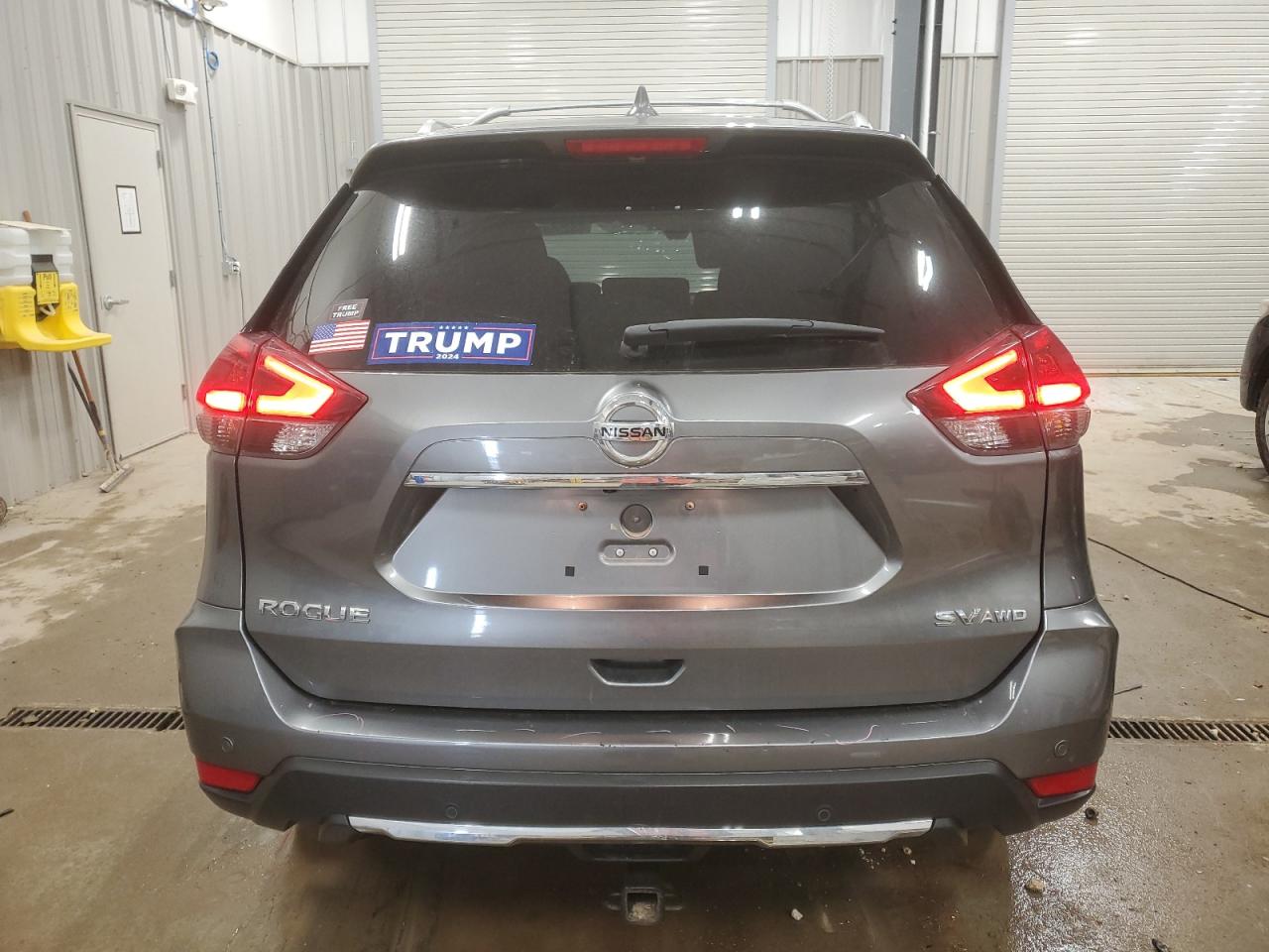 2020 Nissan Rogue - Image 6