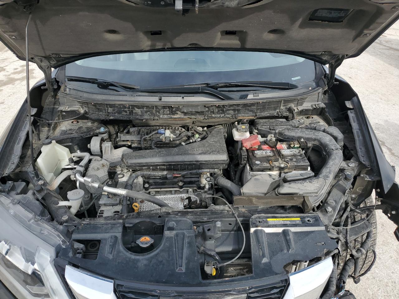 2017 Nissan Rogue - Image 12