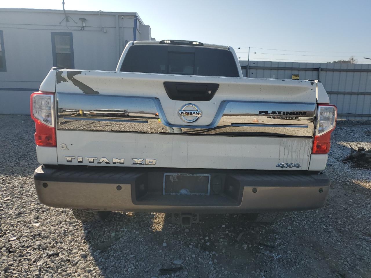 VIN 1N6BA1F47GN510930 2016 NISSAN TITAN no.6