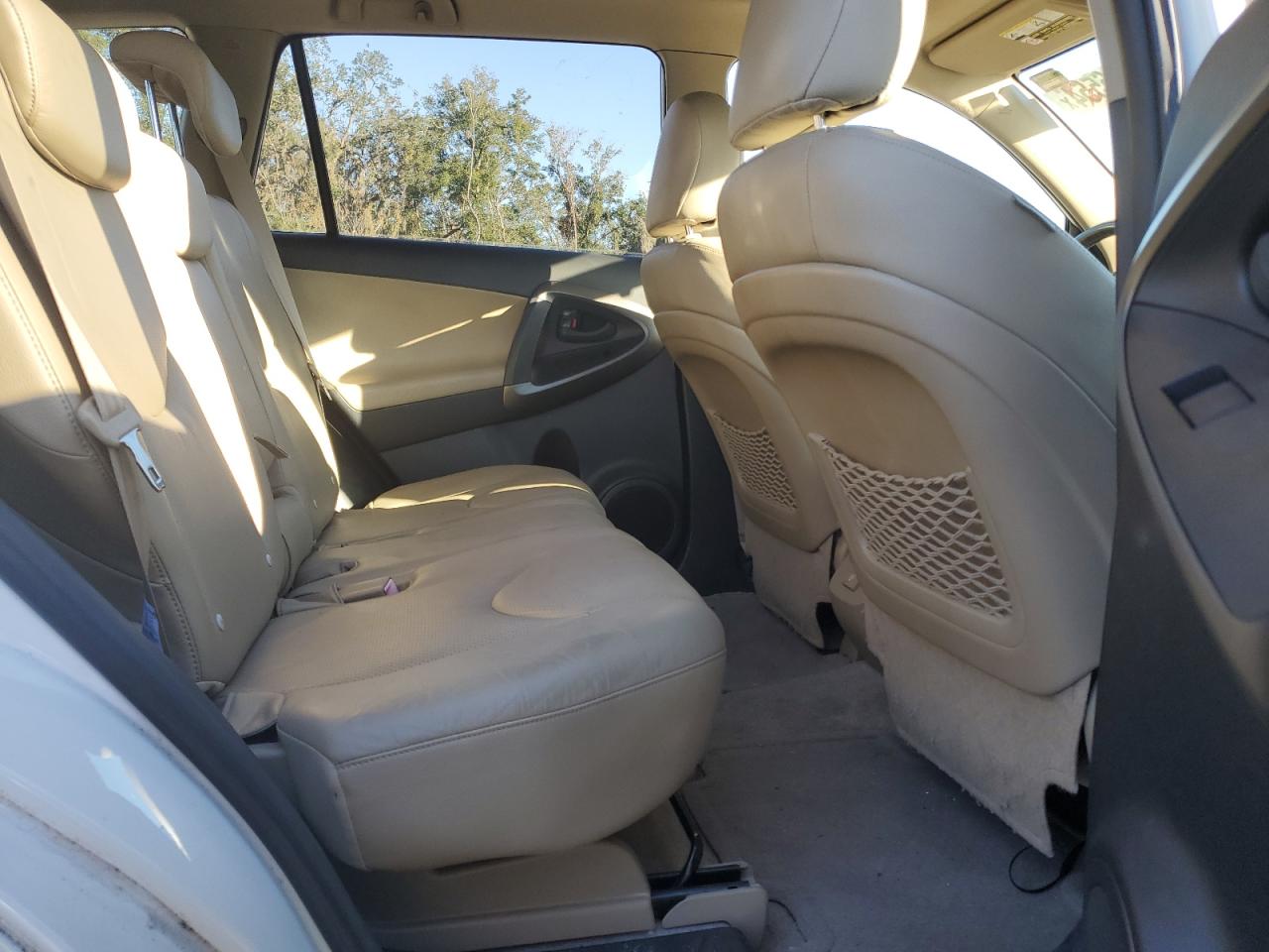2009 Toyota RAV 4 - Image 11