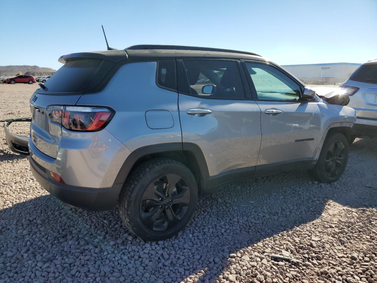 2018 Jeep Compass - Image 3