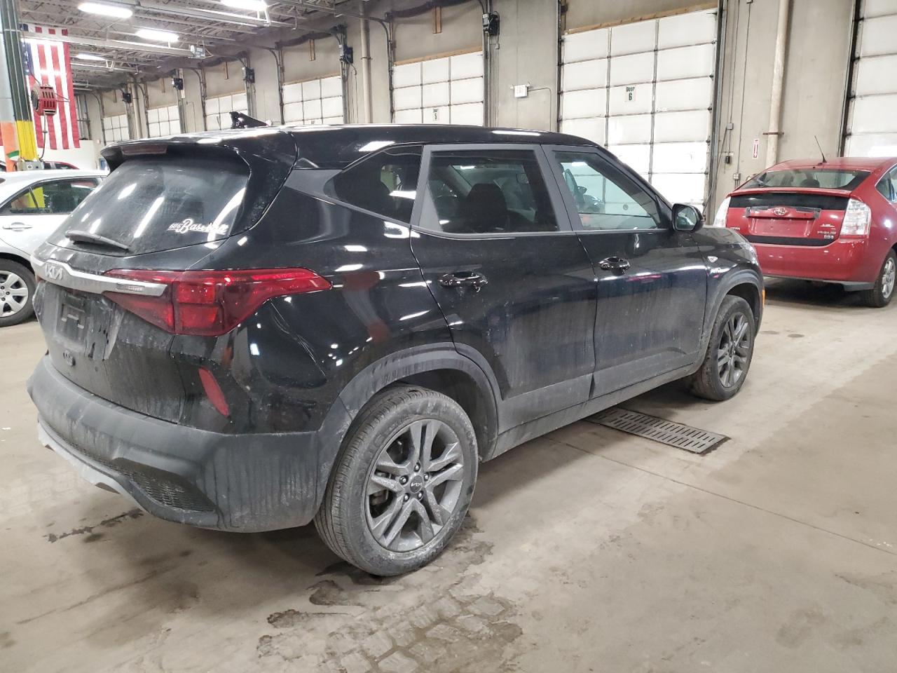 2022 Kia Seltos - Image 3