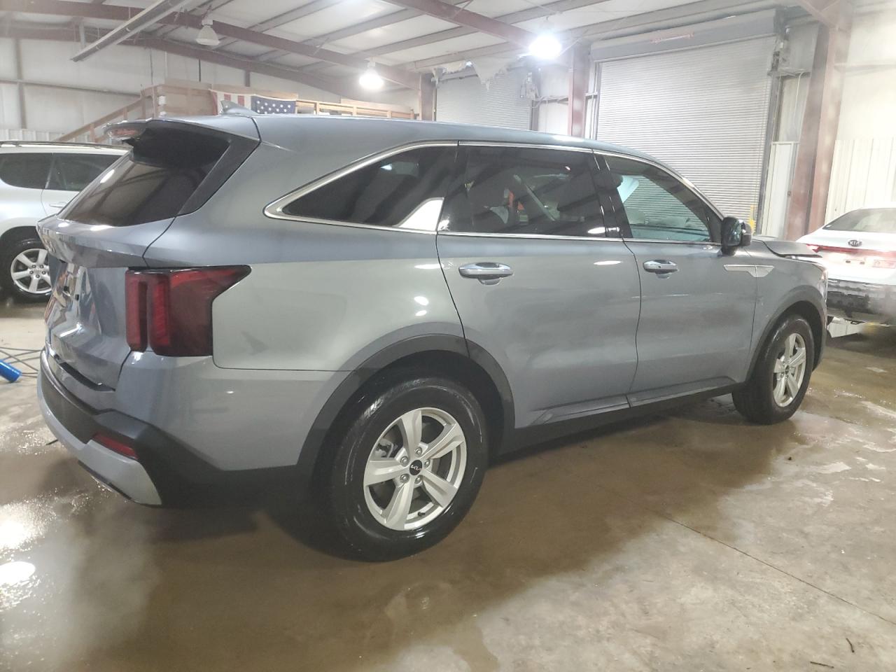 2024 Kia Sorento - Image 3