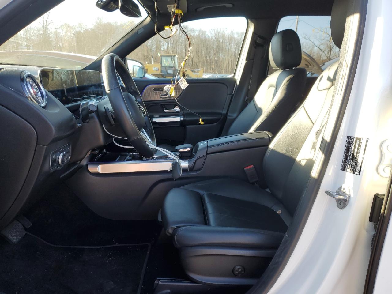 2021 Mercedes-Benz GLB - Image 7