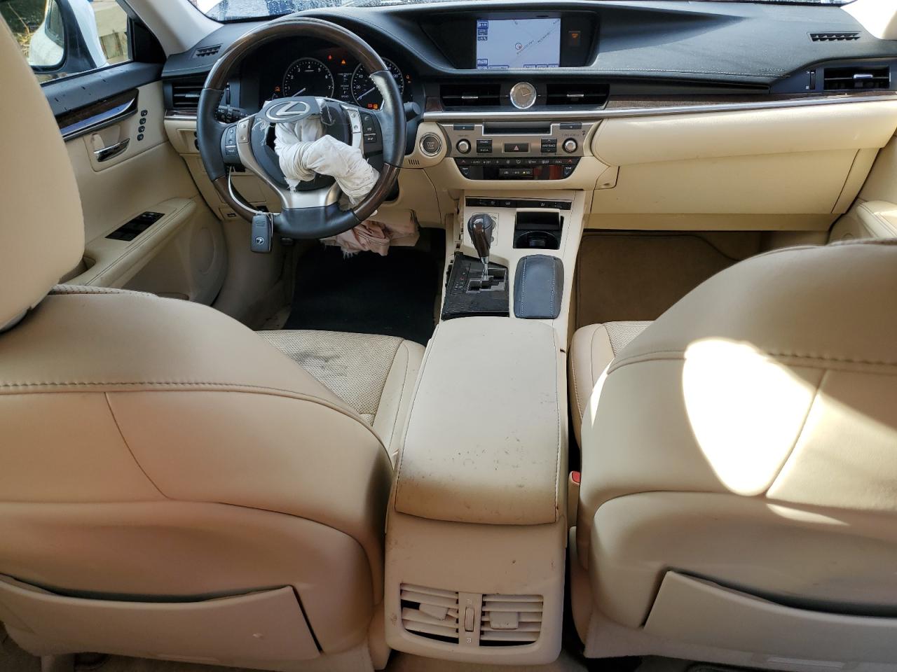 2013 Lexus ES - Image 8