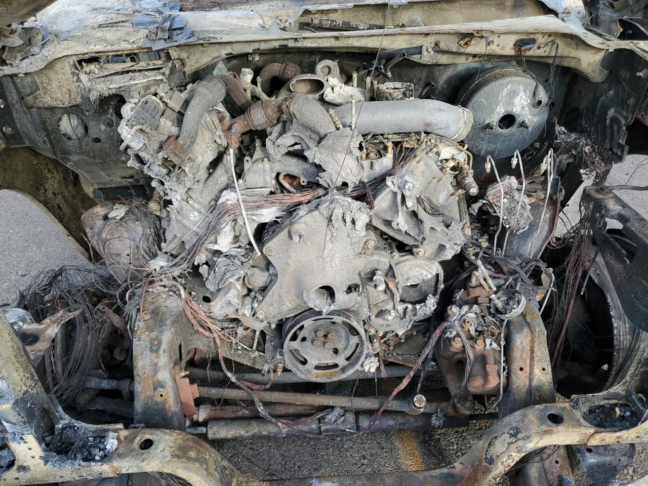 2011 Ford F250 - Image 11