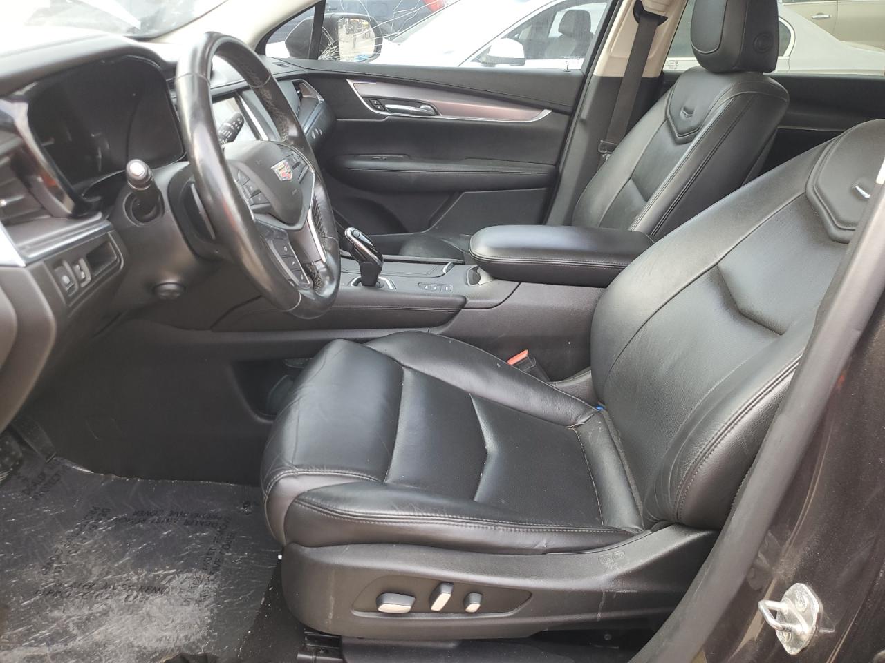 2019 Cadillac XT5 - Image 7