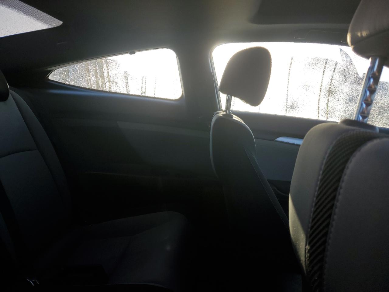 2018 Honda Civic - Image 10