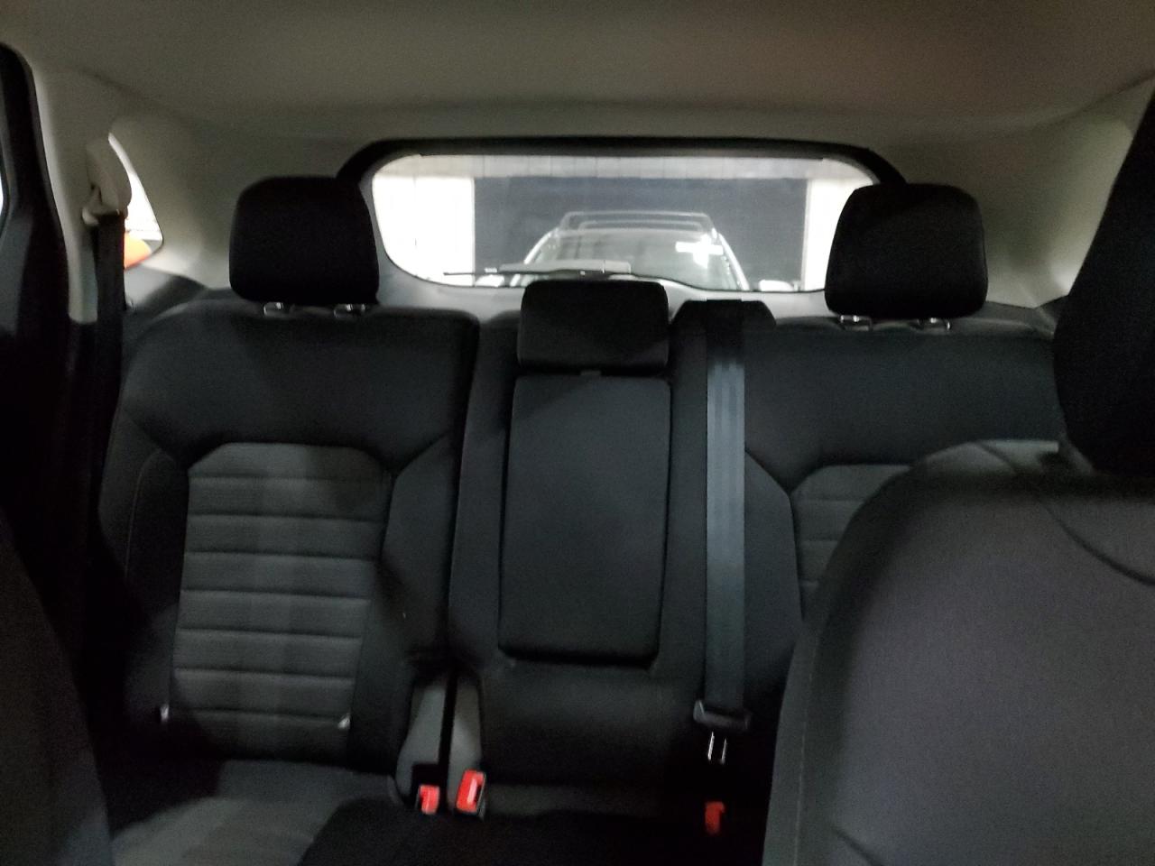 2017 Ford Edge - Image 10