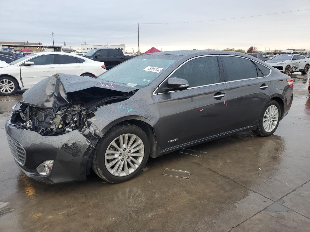 2013 Toyota Avalon - Image 1