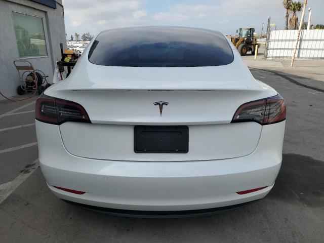  TESLA MODEL 3 2021 Білий