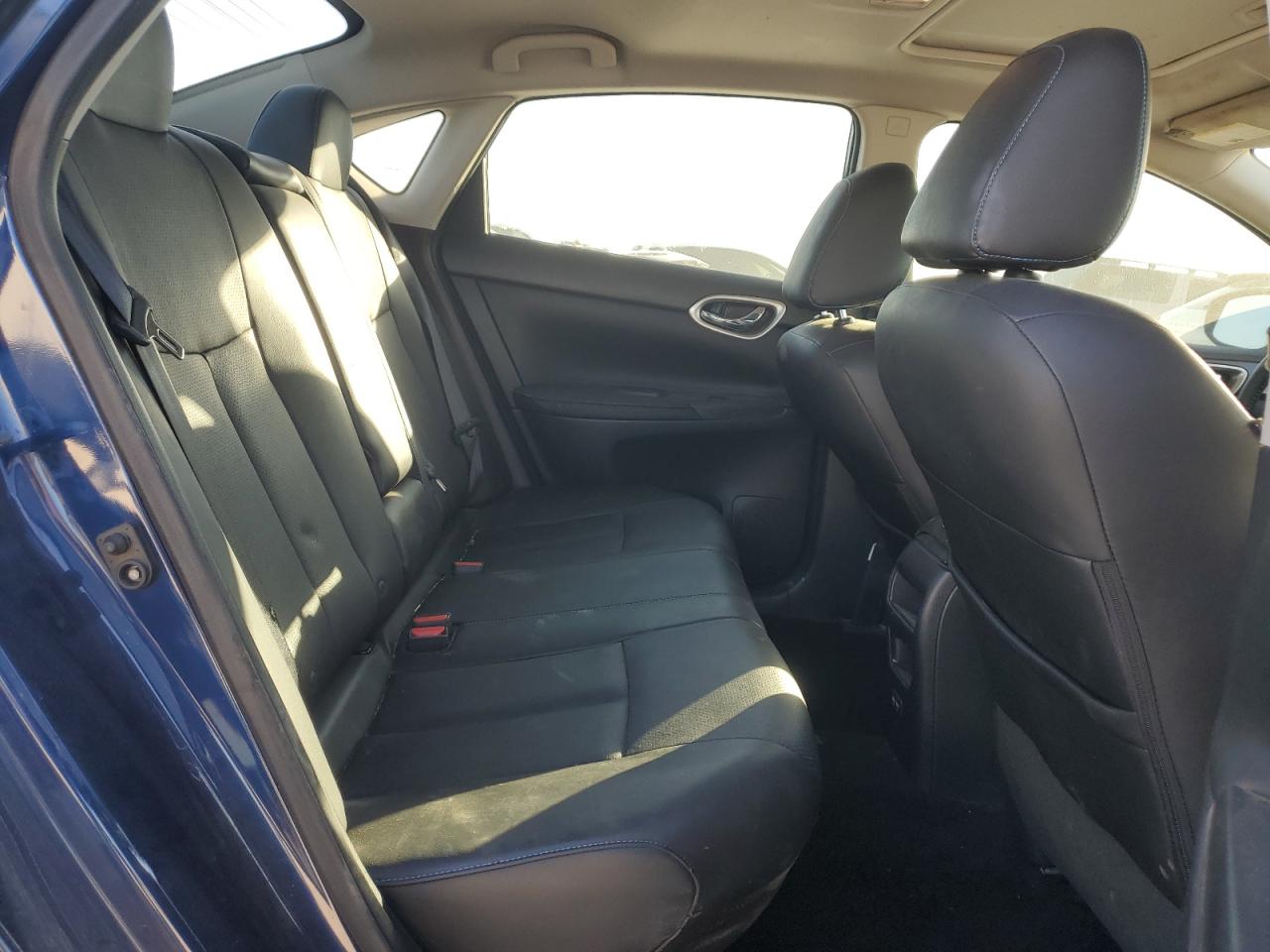 2018 Nissan Sentra - Image 11