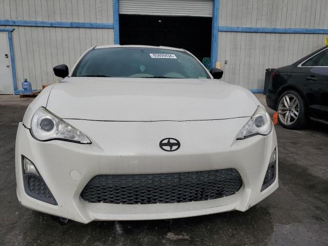 Купе TOYOTA SCION 2016 Белы