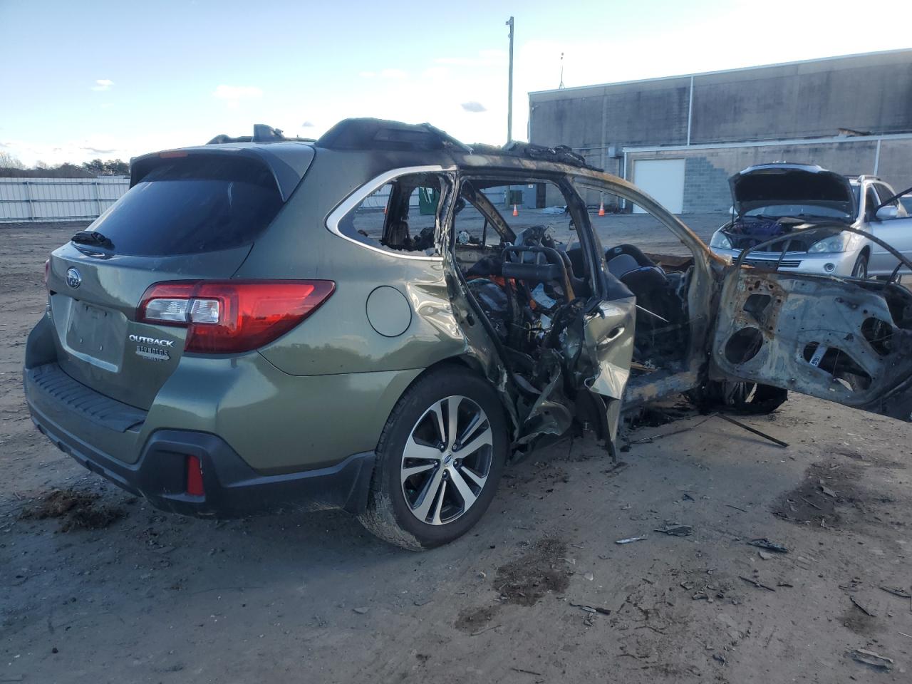 VIN 4S4BSAKC6J3378254 2018 SUBARU OUTBACK no.3