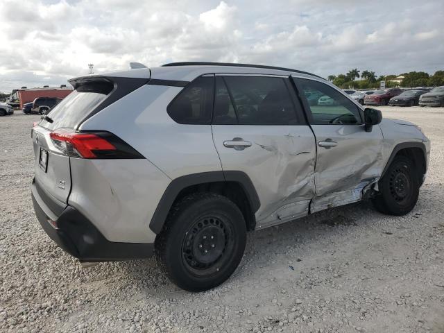  TOYOTA RAV4 2020 Srebrny